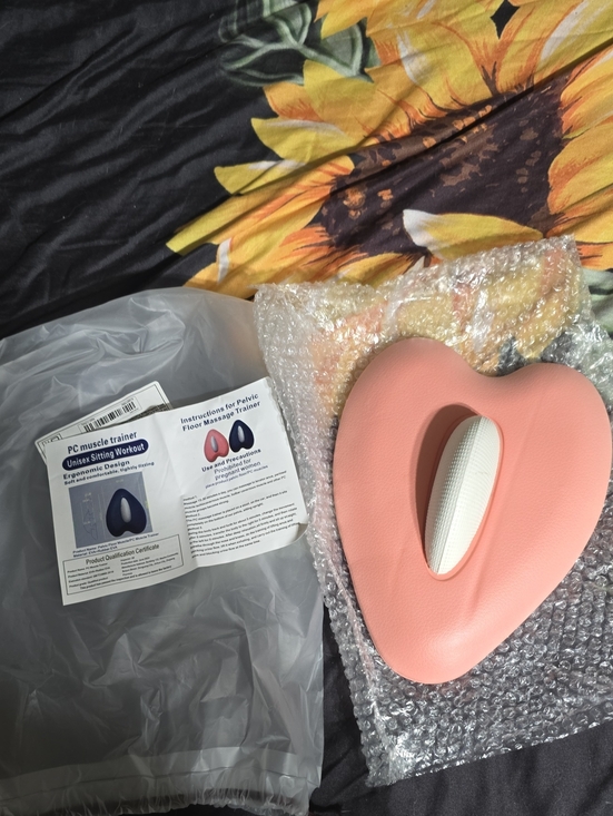 Other - Heart-Shaped Pelvic Floor Trainer - Pink